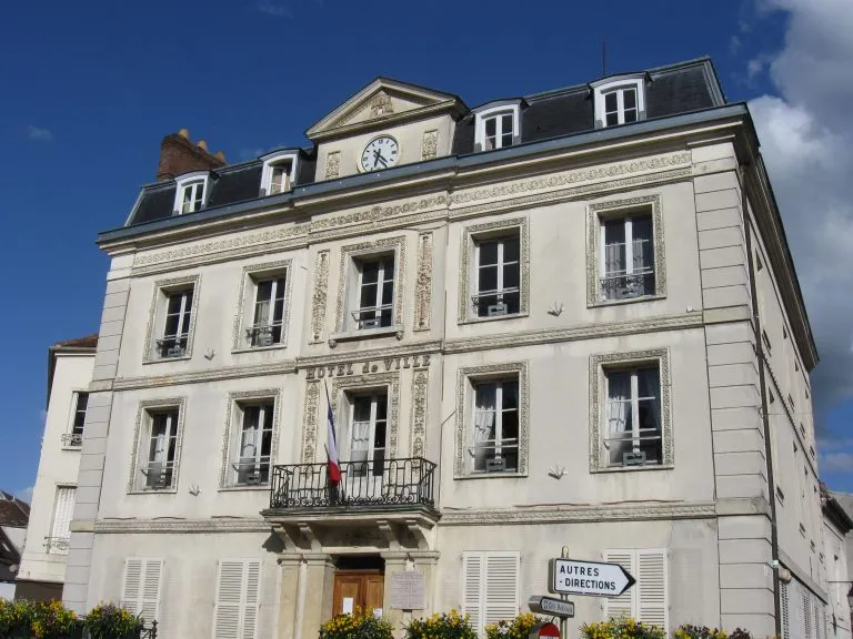 Provins (77160)